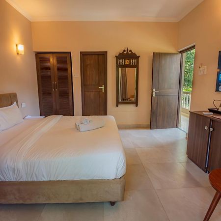 De Soul Sante Morjim Goa Hotel Buitenkant foto