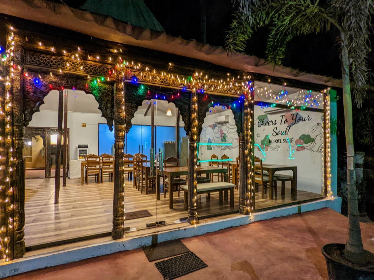 De Soul Sante Morjim Goa Hotel Buitenkant foto