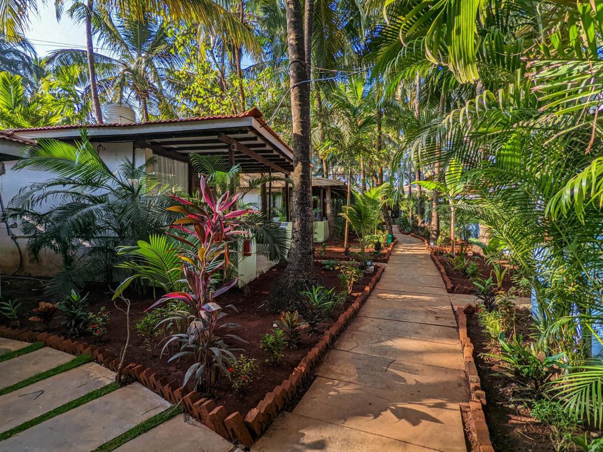 De Soul Sante Morjim Goa Hotel Buitenkant foto