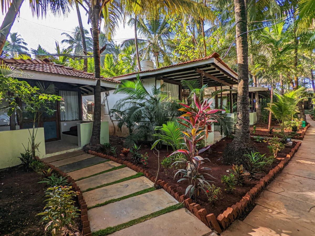 De Soul Sante Morjim Goa Hotel Buitenkant foto