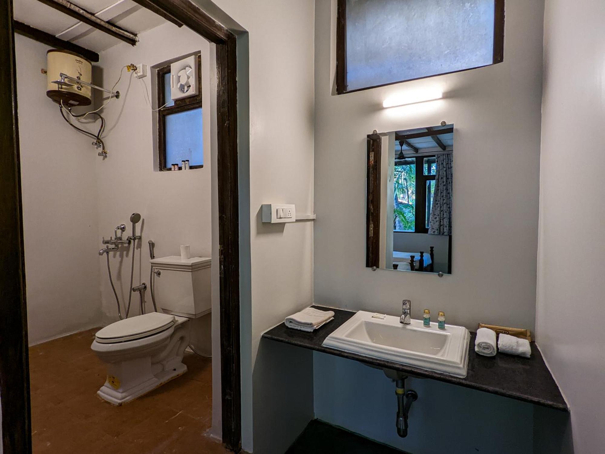 De Soul Sante Morjim Goa Hotel Buitenkant foto
