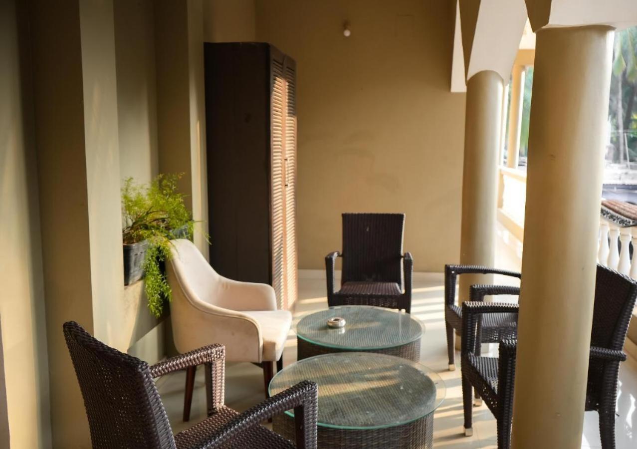 De Soul Sante Morjim Goa Hotel Buitenkant foto