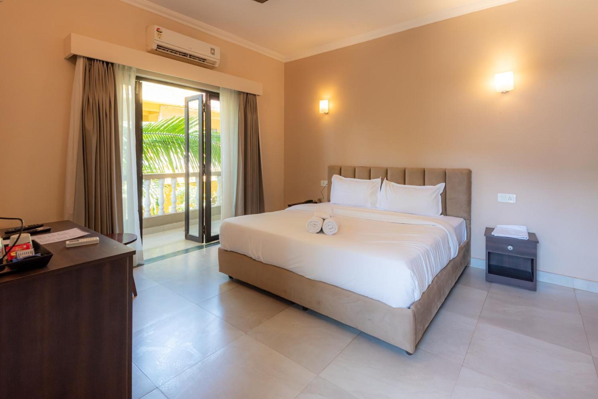 De Soul Sante Morjim Goa Hotel Buitenkant foto