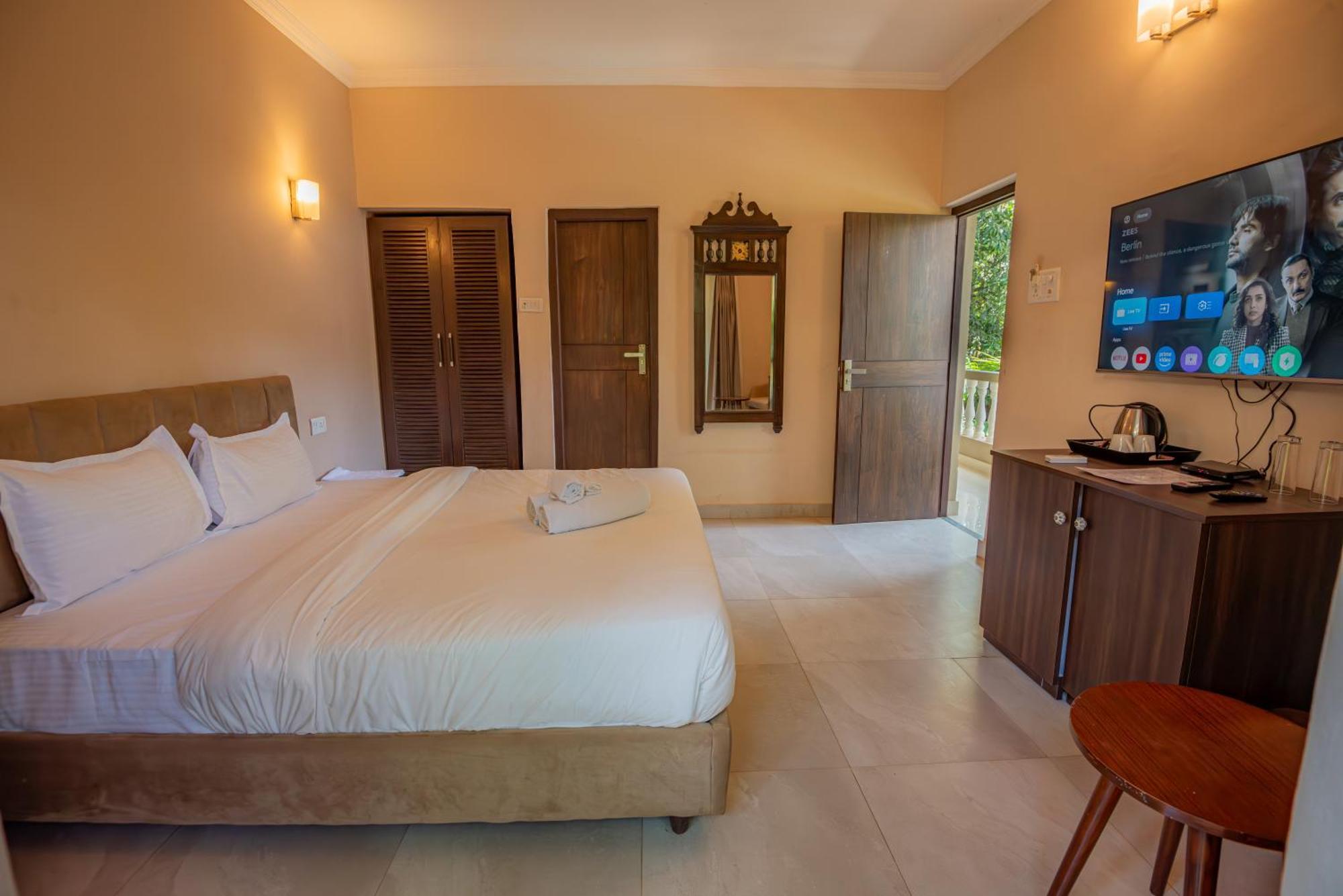 De Soul Sante Morjim Goa Hotel Buitenkant foto